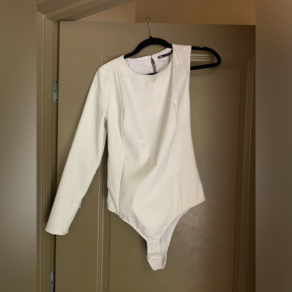 White Long Sleeve Bodysuit